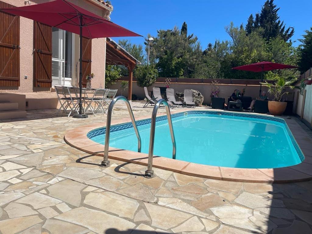 Avec Piscine A St Marie La