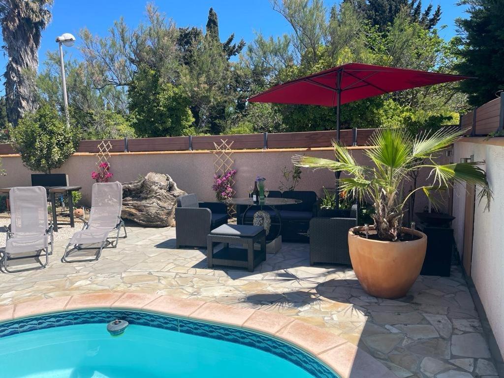 Avec Piscine A St Marie La Villa